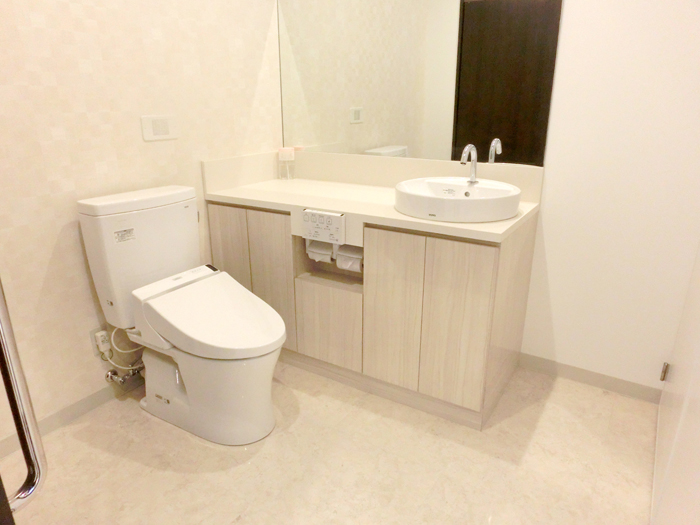 toilet